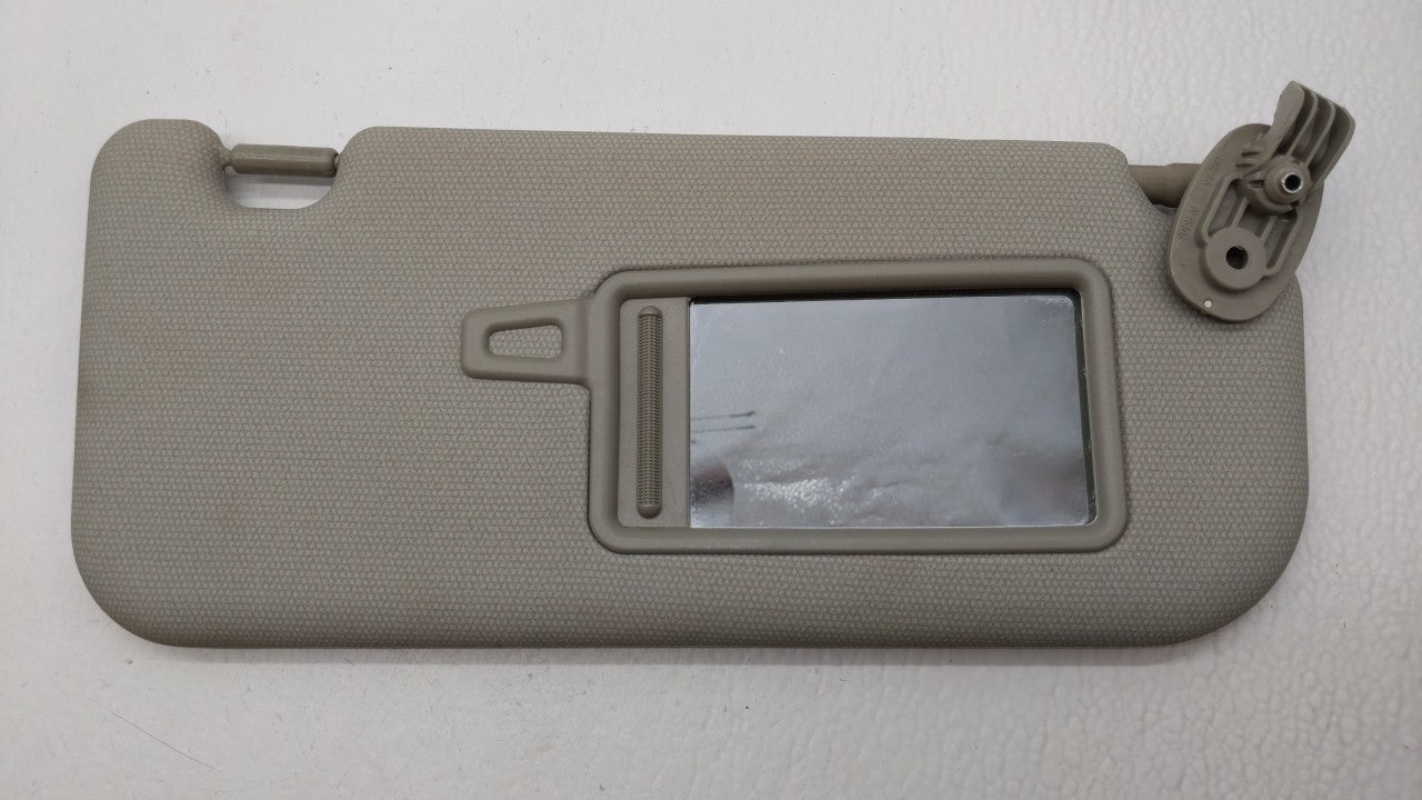 2012-2017 Kia Rio Sun Visor Shade Replacement Passenger Right Mirror Fits Fits 2012 2013 2014 2015 2016 2017 OEM Used Auto P