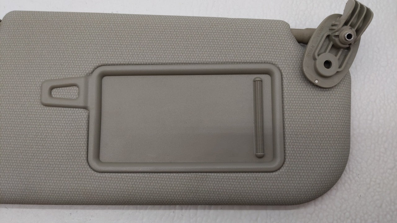 2012-2017 Kia Rio Sun Visor Shade Replacement Passenger Right Mirror Fits Fits 2012 2013 2014 2015 2016 2017 OEM Used Auto P