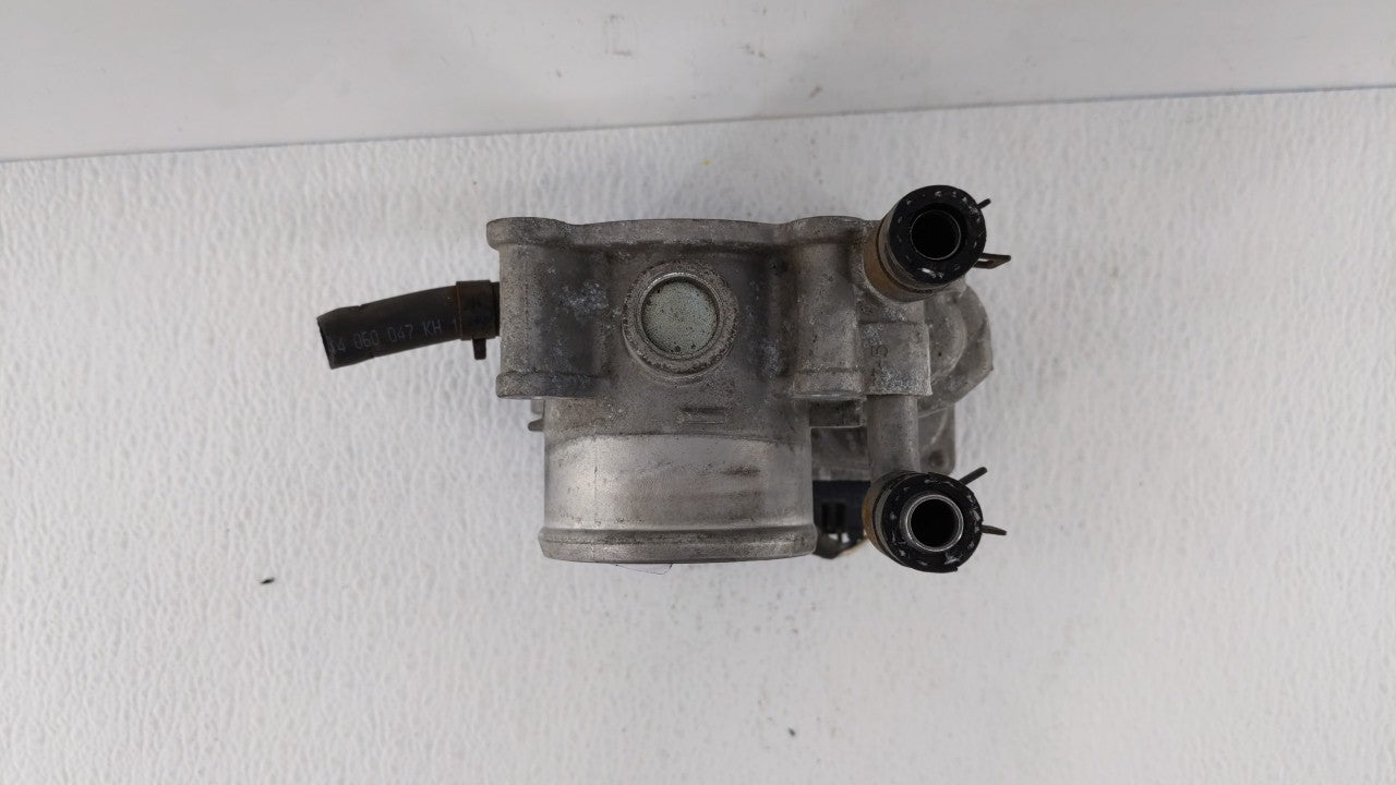 2012-2019 Kia Rio Throttle Body P/N:5302-1S02 35100-2B300 Fits Fits 2012 2013 2014 2015 2016 2017 2018 2019 OEM Used Auto Pa