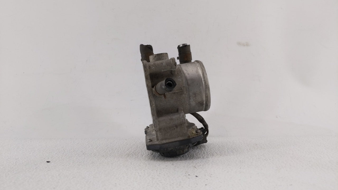 2012-2019 Kia Rio Throttle Body P/N:5302-1S02 35100-2B300 Fits Fits 2012 2013 2014 2015 2016 2017 2018 2019 OEM Used Auto Pa