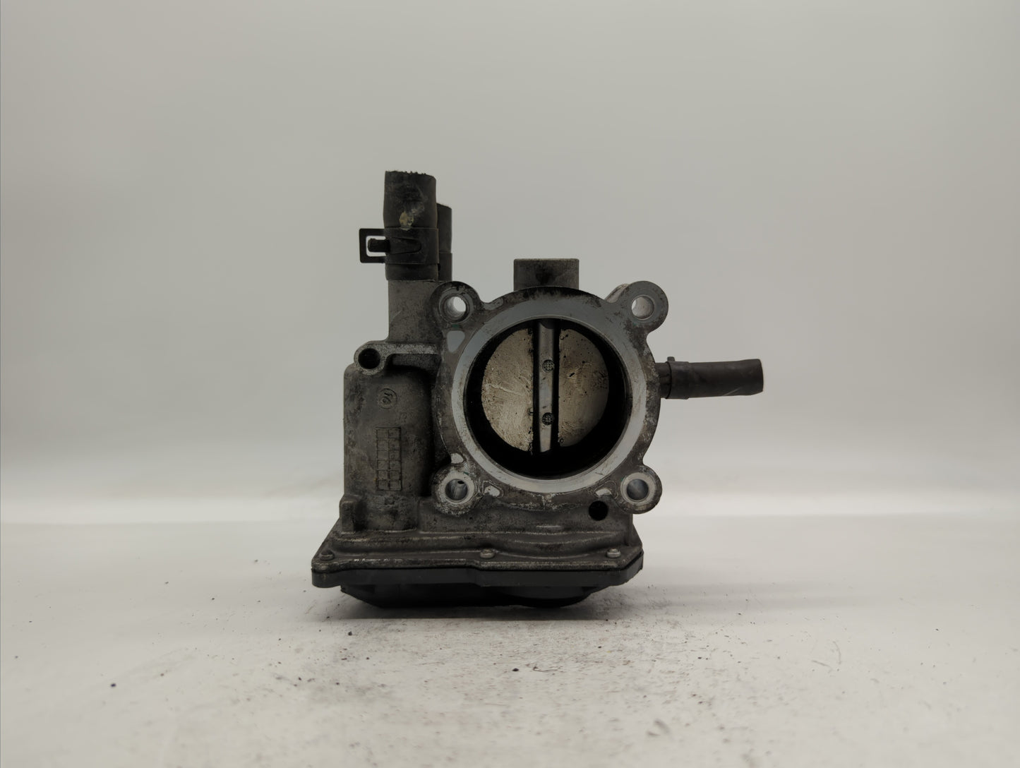 2012-2019 Kia Rio Throttle Body P/N:35100-2B310 5302-1S02, 35100-2B300 Fits Fits 2012 2013 2014 2015 2016 2017 2018 2019 OEM