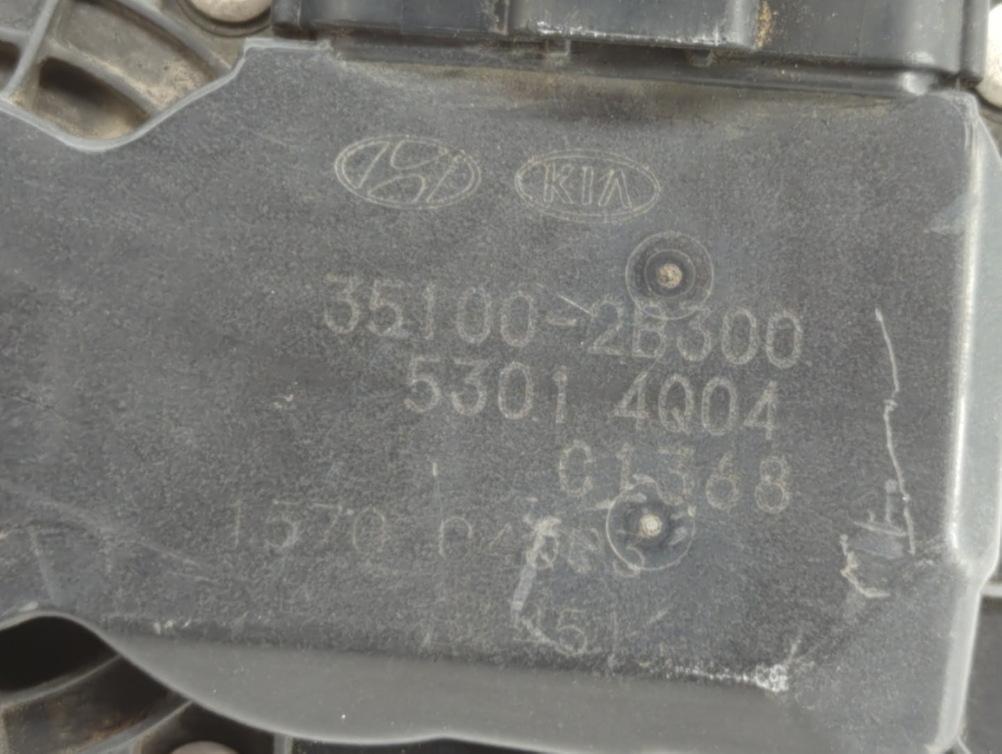2012-2019 Kia Rio Throttle Body P/N:35100-2B300 Fits Fits 2012 2013 2014 2015 2016 2017 2018 2019 OEM Used Auto Parts - Oemu