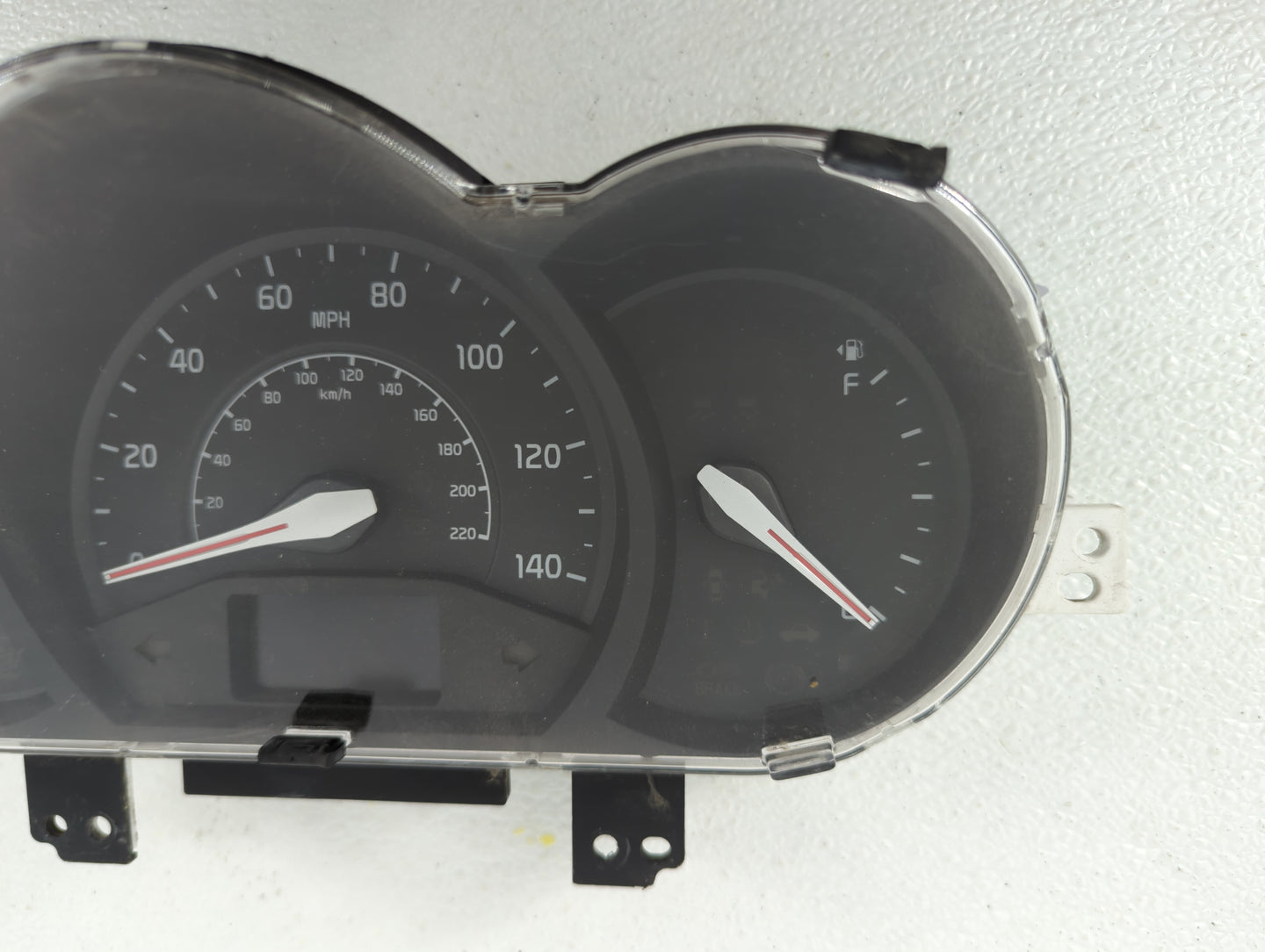 2012-2015 Kia Rio Instrument Cluster Speedometer Gauges P/N:94022-1W018 94022-1W118, 94002-1W008 Fits Fits 2012 2013 2014 20