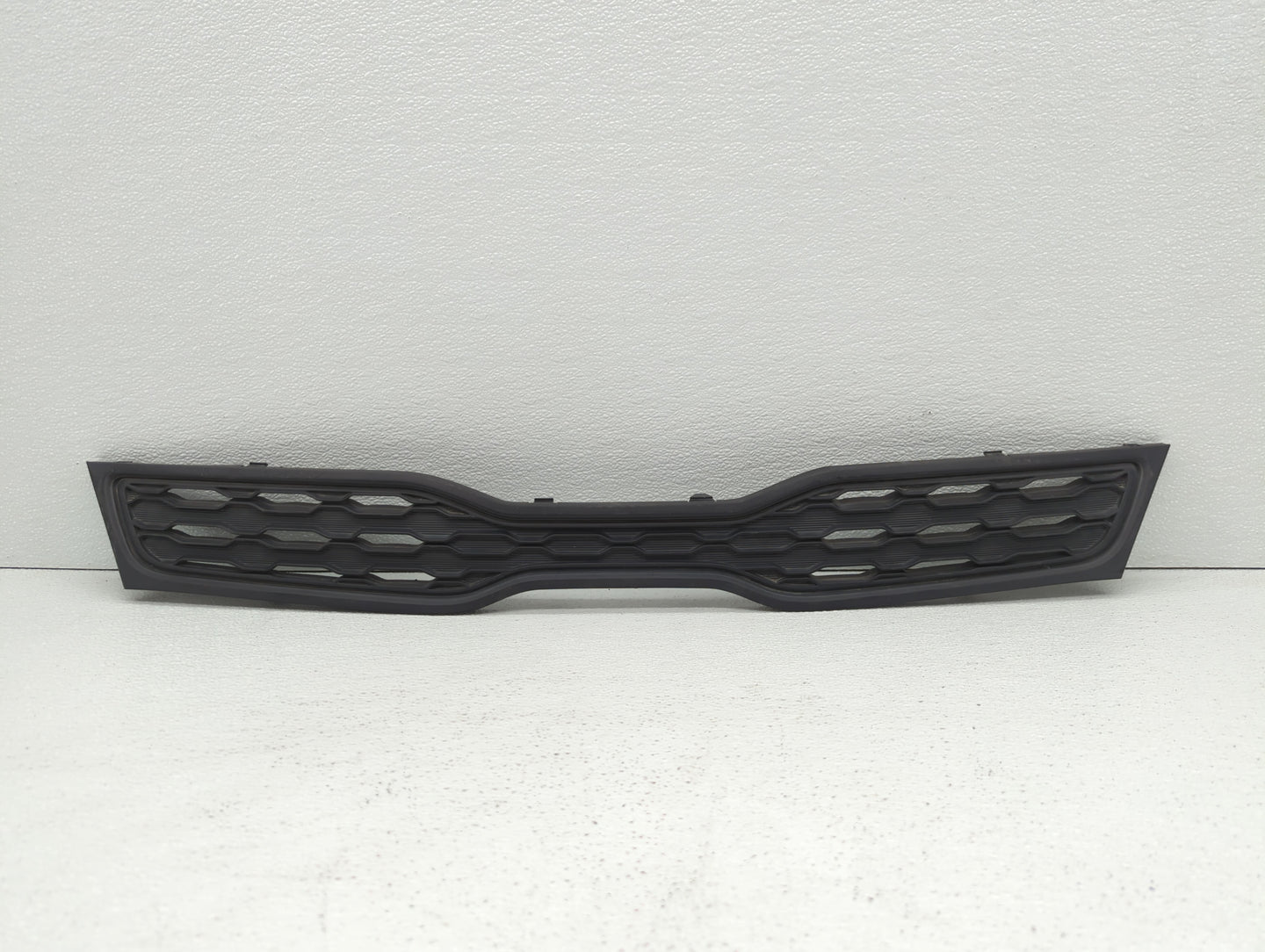 2012-2015 Kia Rio Front Grille Bumper Not Included Black - Oemusedautoparts1.com