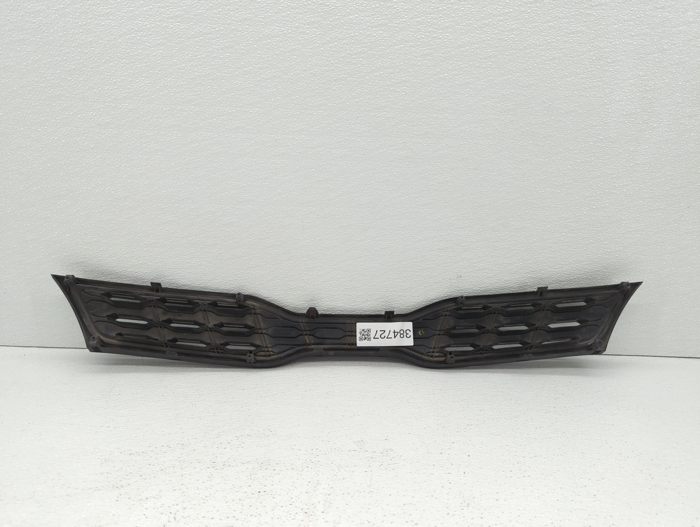 2012-2015 Kia Rio Front Grille Bumper Not Included Black - Oemusedautoparts1.com
