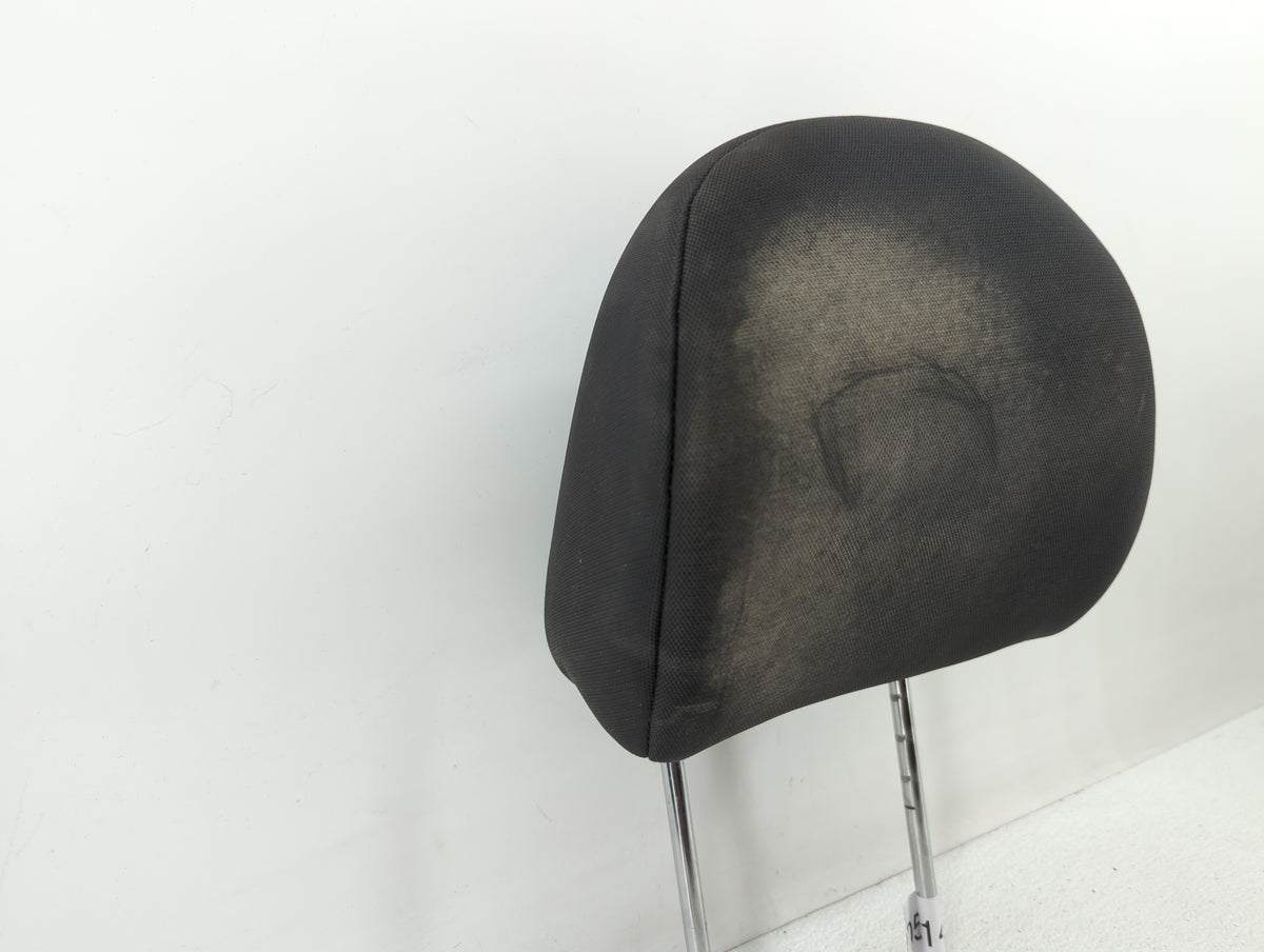 2013 Kia Rio Headrest Head Rest Rear Center Seat Black 405141 - Oemusedautoparts1.com