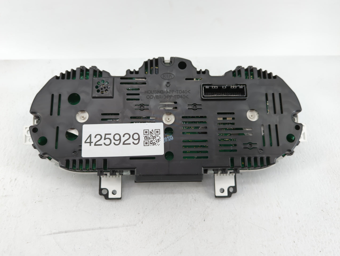 2012-2015 Kia Rio Instrument Cluster Speedometer Gauges P/N:94022-1W018 94022-1W118, 94002-1W008 Fits Fits 2012 2013 2014 20