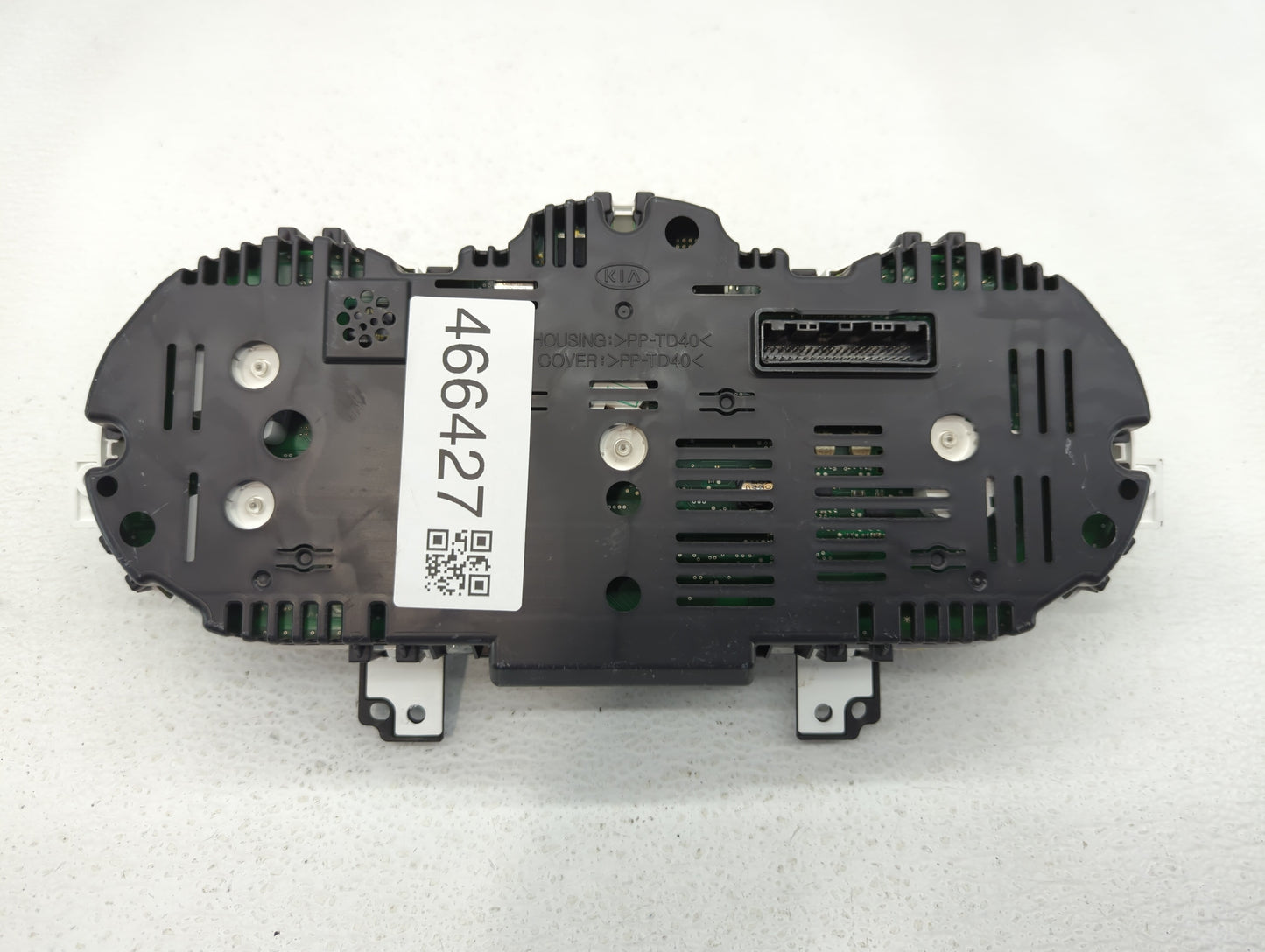 2012-2015 Kia Rio Instrument Cluster Speedometer Gauges P/N:94022-1W018 94022-1W118, 94002-1W008 Fits Fits 2012 2013 2014 20