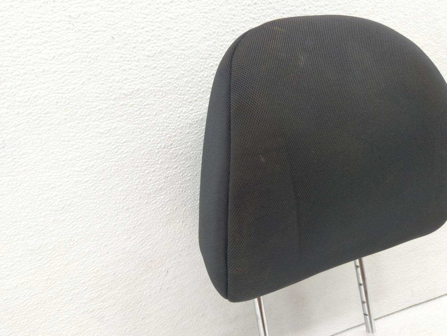 2012-2015 Kia Rio Headrest Head Rest Front Driver Passenger Seat Black - Oemusedautoparts1.com