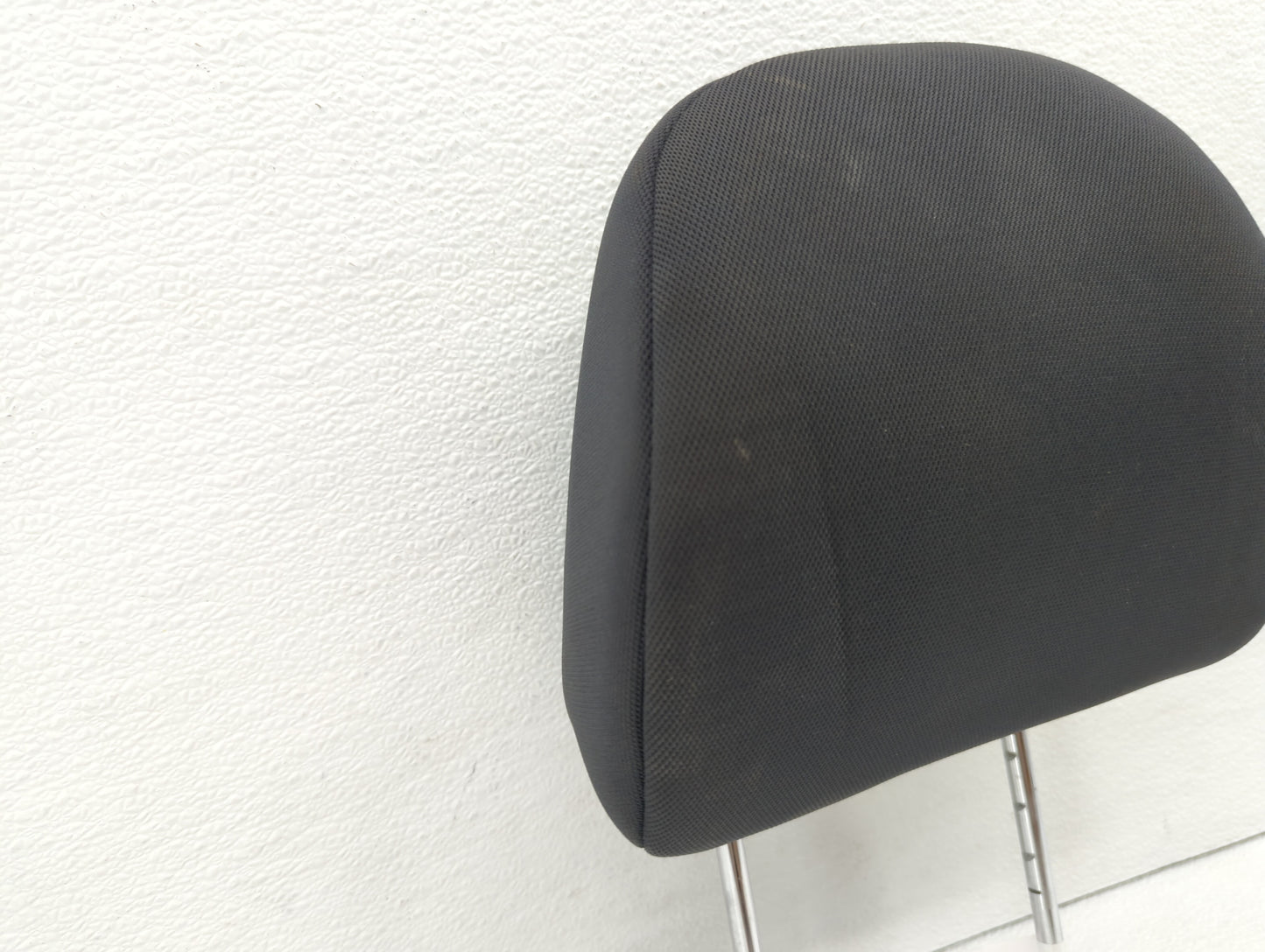 2012-2015 Kia Rio Headrest Head Rest Front Driver Passenger Seat Black - Oemusedautoparts1.com