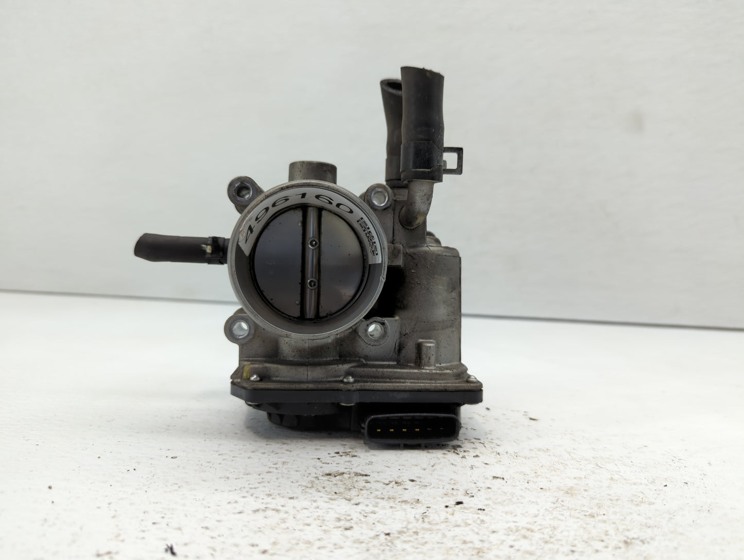 2012-2019 Kia Rio Throttle Body P/N:35100-2B370 Fits Fits 2012 2013 2014 2015 2016 2017 2018 2019 OEM Used Auto Parts - Oemu