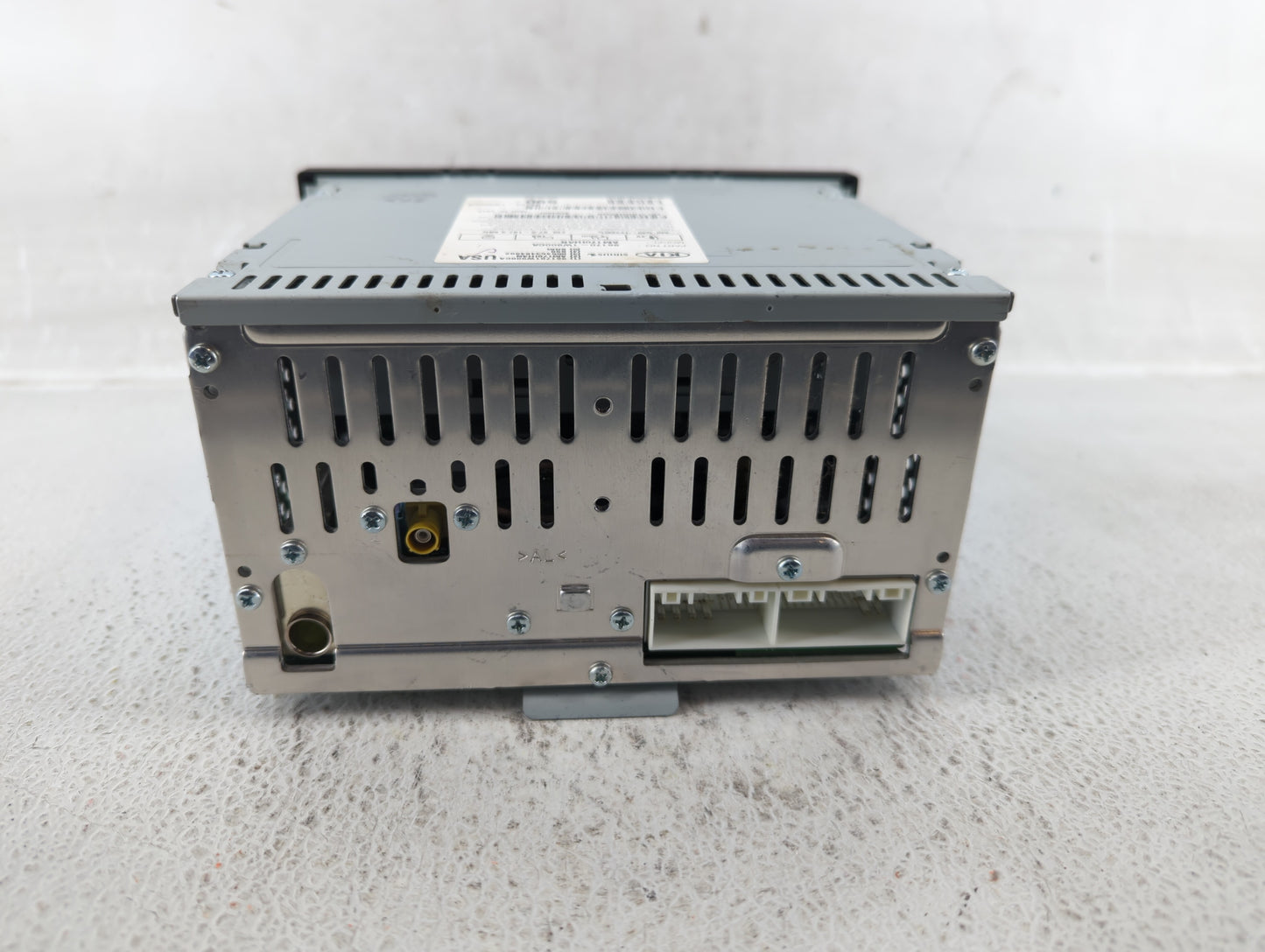 2012-2015 Kia Rio Am Fm Cd Player Radio Receiver - Oemusedautoparts1.com