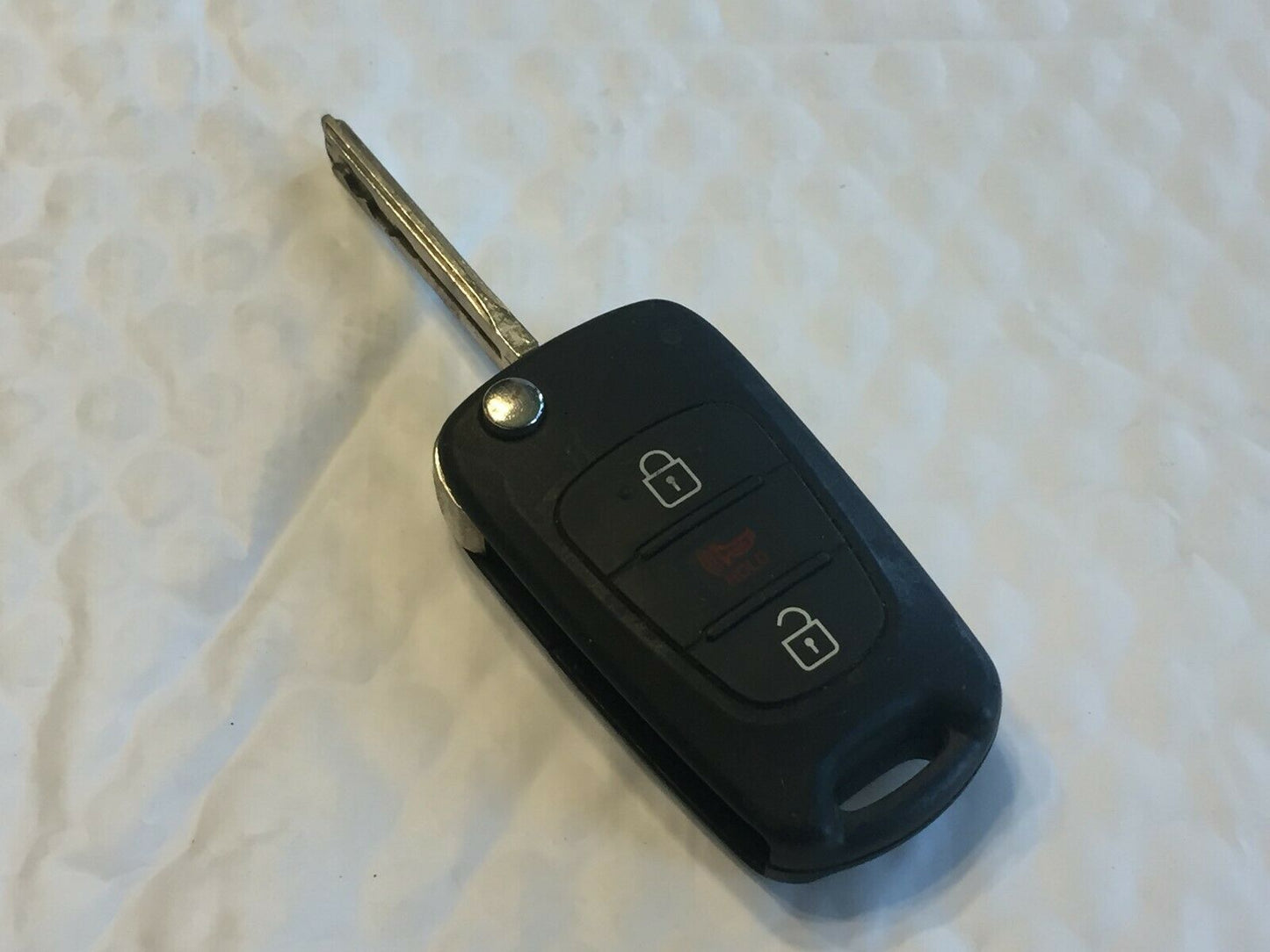 2012-2013 Kia Rio Keyless Entry Remote Fob Tq8-Rke-3f02 3 Buttons - Oemusedautoparts1.com