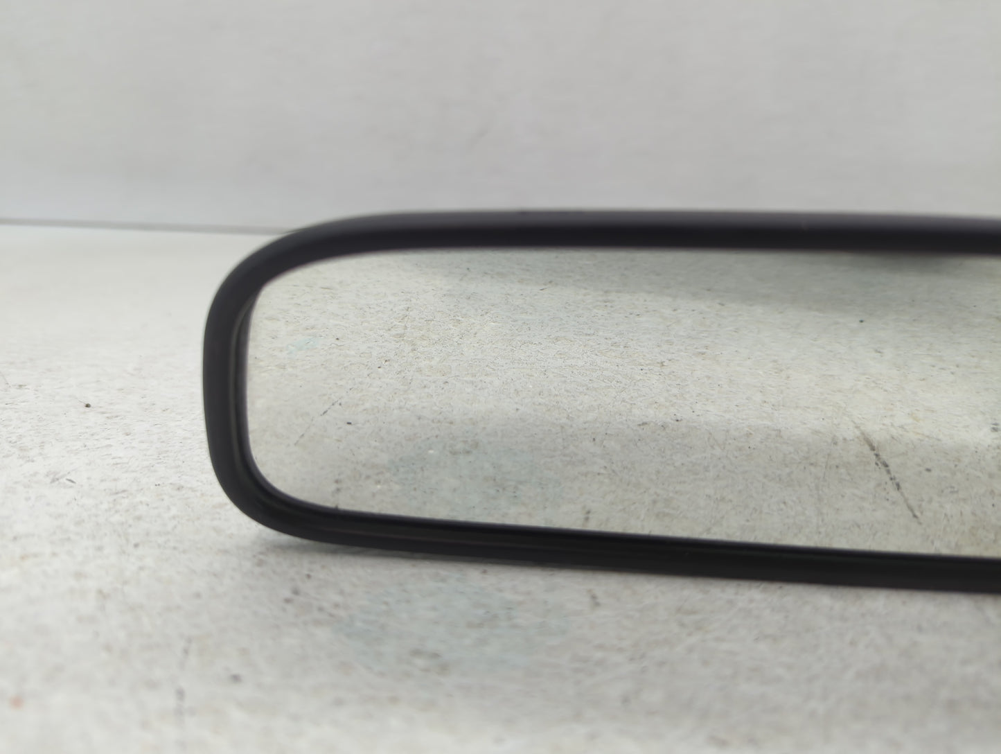 2010-2017 Kia Rio Interior Rear View Mirror Replacement OEM P/N:E4012143 Fits OEM Used Auto Parts - Oemusedautoparts1.com