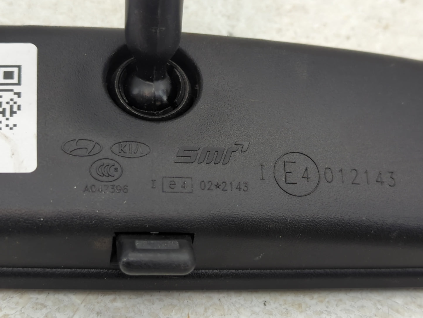 2010-2017 Kia Rio Interior Rear View Mirror Replacement OEM P/N:E4012143 Fits OEM Used Auto Parts - Oemusedautoparts1.com