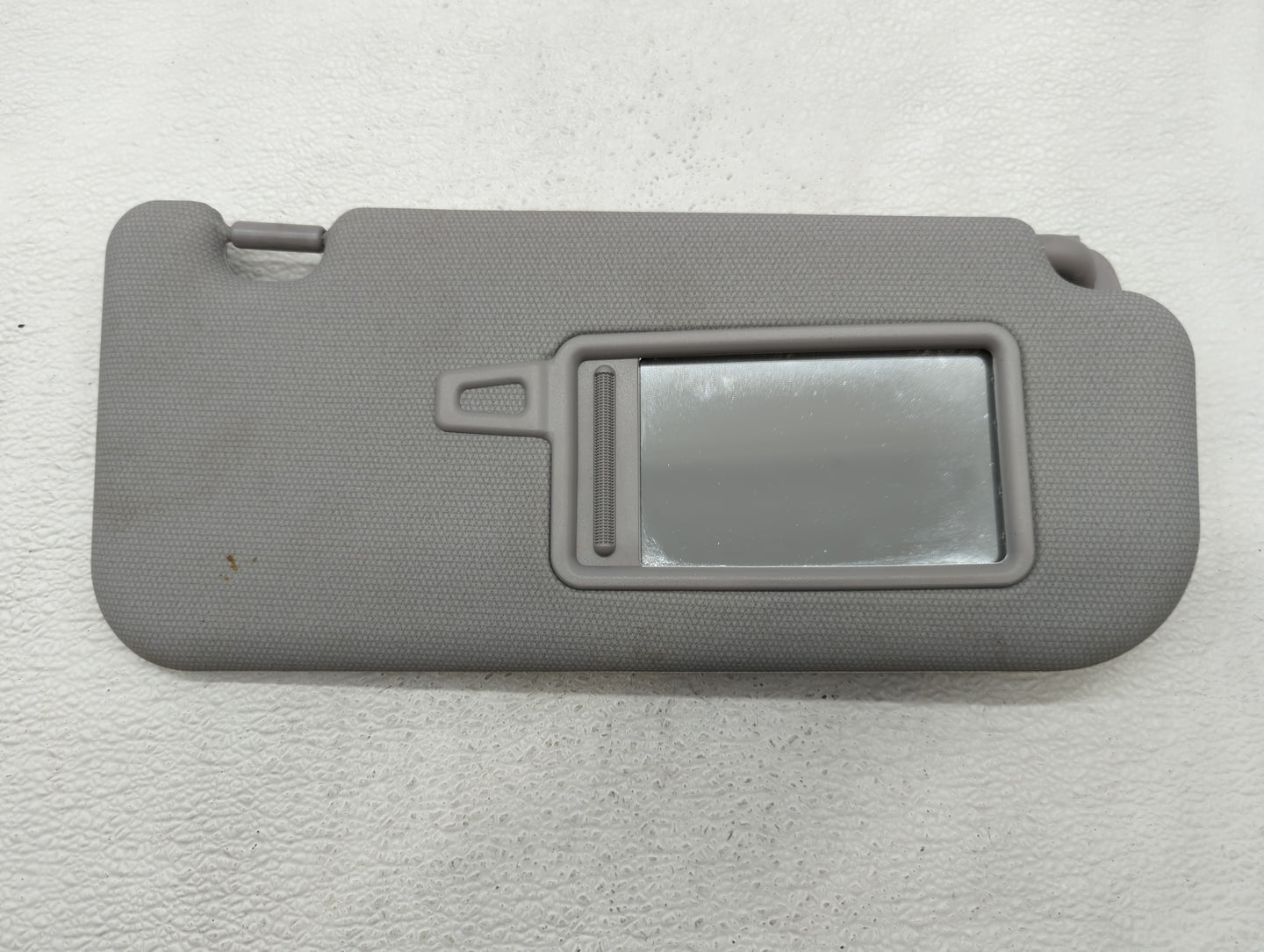 2012-2017 Kia Rio Sun Visor Shade Replacement Passenger Right Mirror Fits Fits 2012 2013 2014 2015 2016 2017 OEM Used Auto P