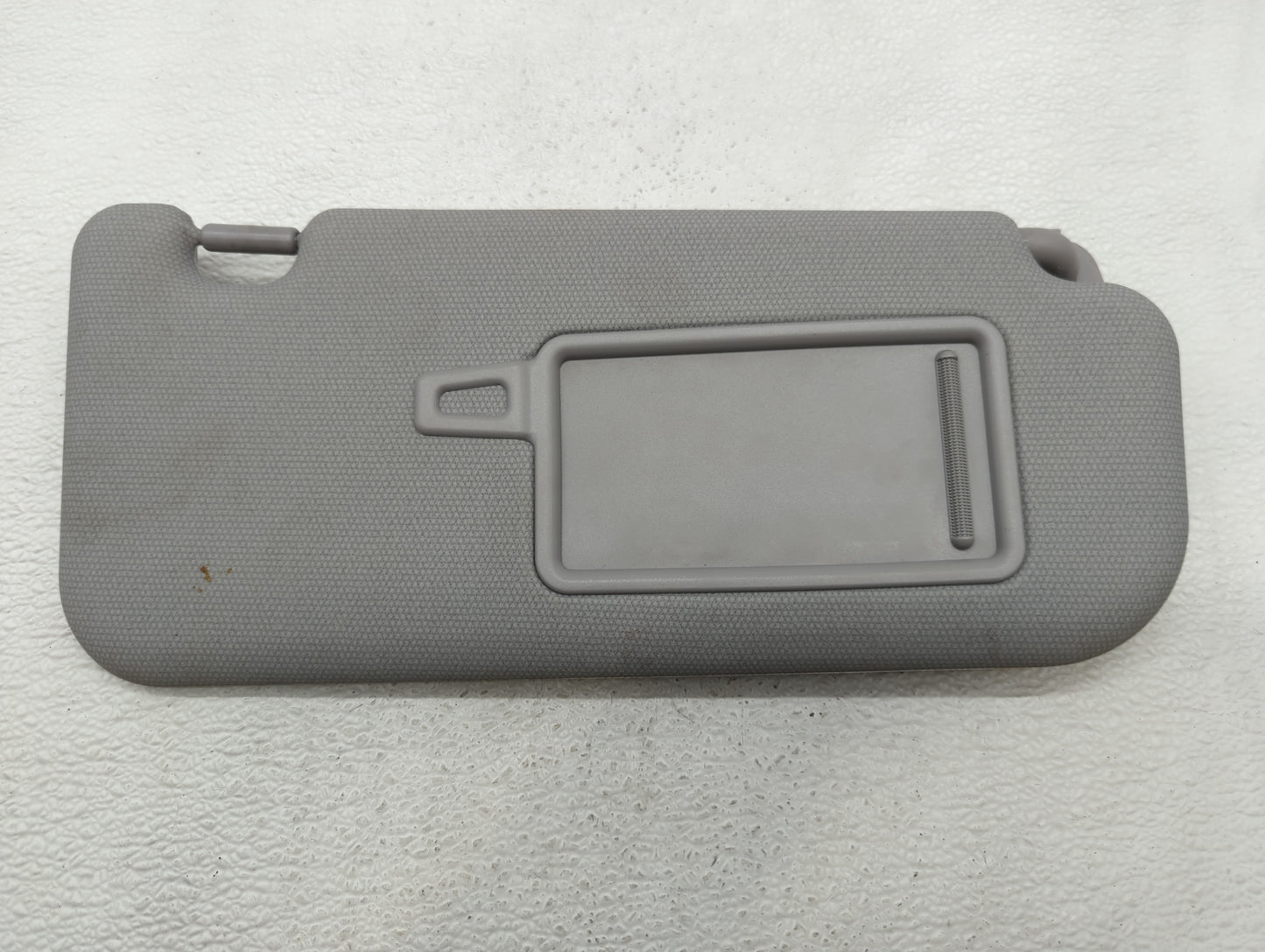 2012-2017 Kia Rio Sun Visor Shade Replacement Passenger Right Mirror Fits Fits 2012 2013 2014 2015 2016 2017 OEM Used Auto P