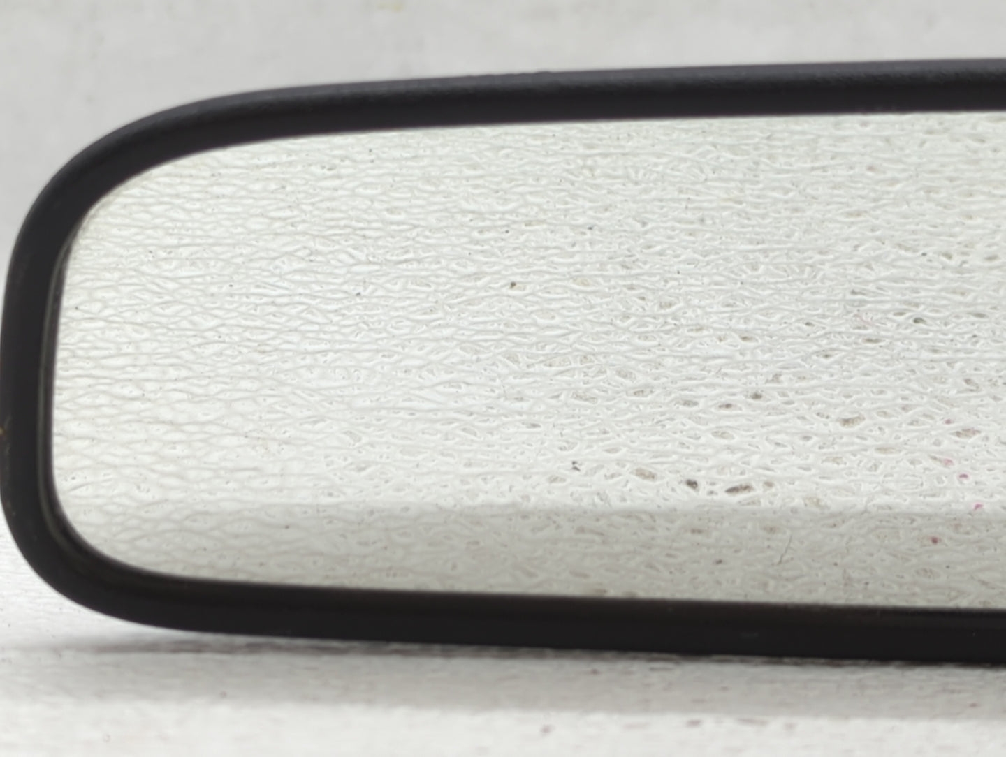 2010-2017 Kia Rio Interior Rear View Mirror Replacement OEM P/N:E4012147 Fits OEM Used Auto Parts - Oemusedautoparts1.com