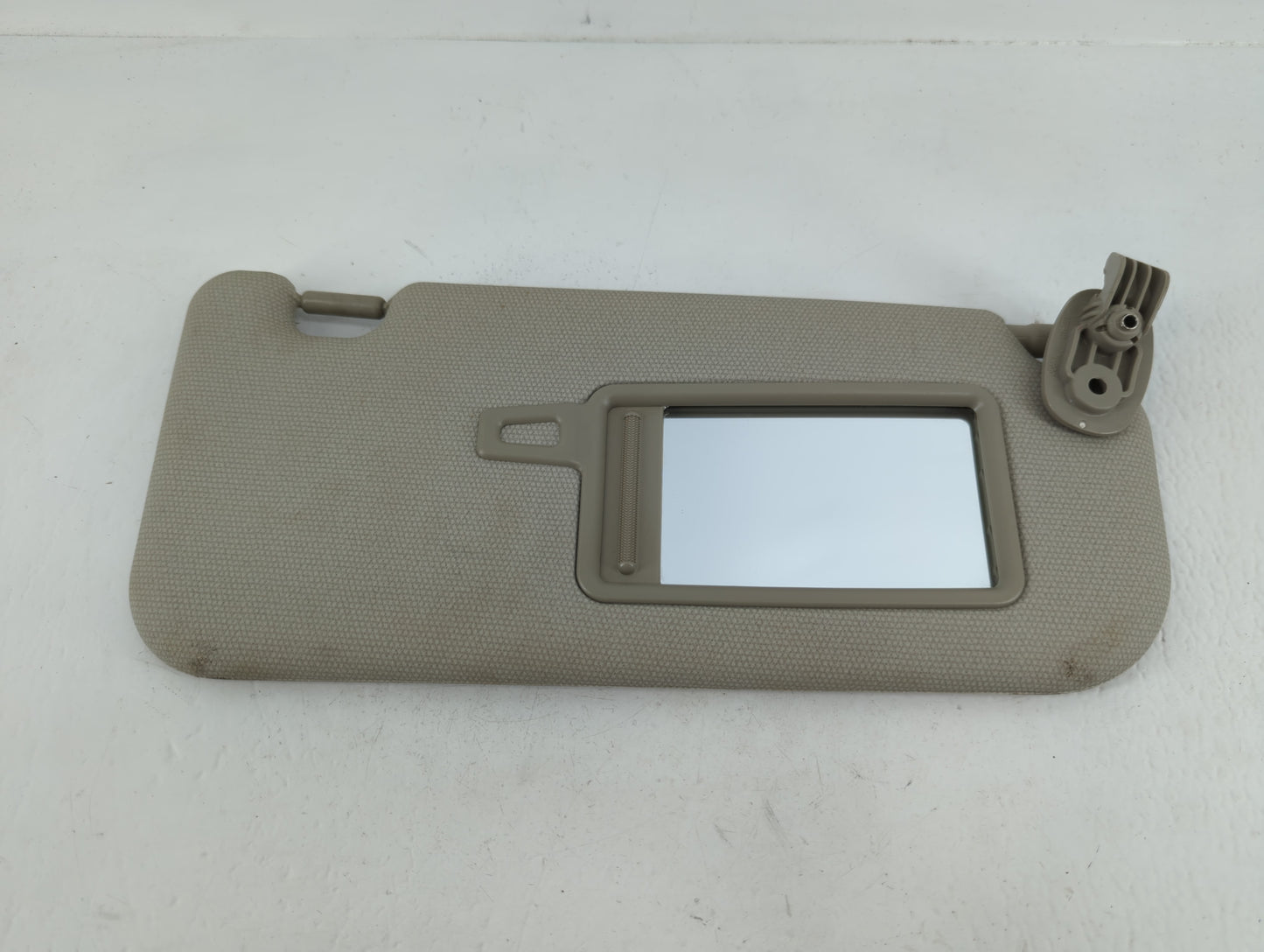 2012-2017 Kia Rio Sun Visor Shade Replacement Passenger Right Mirror Fits Fits 2012 2013 2014 2015 2016 2017 OEM Used Auto P