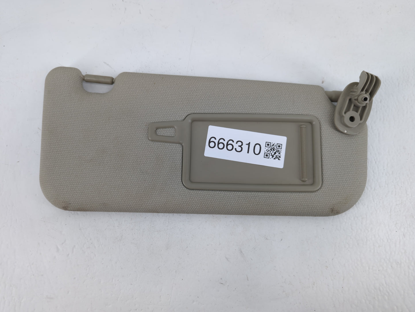 2012-2017 Kia Rio Sun Visor Shade Replacement Passenger Right Mirror Fits Fits 2012 2013 2014 2015 2016 2017 OEM Used Auto P
