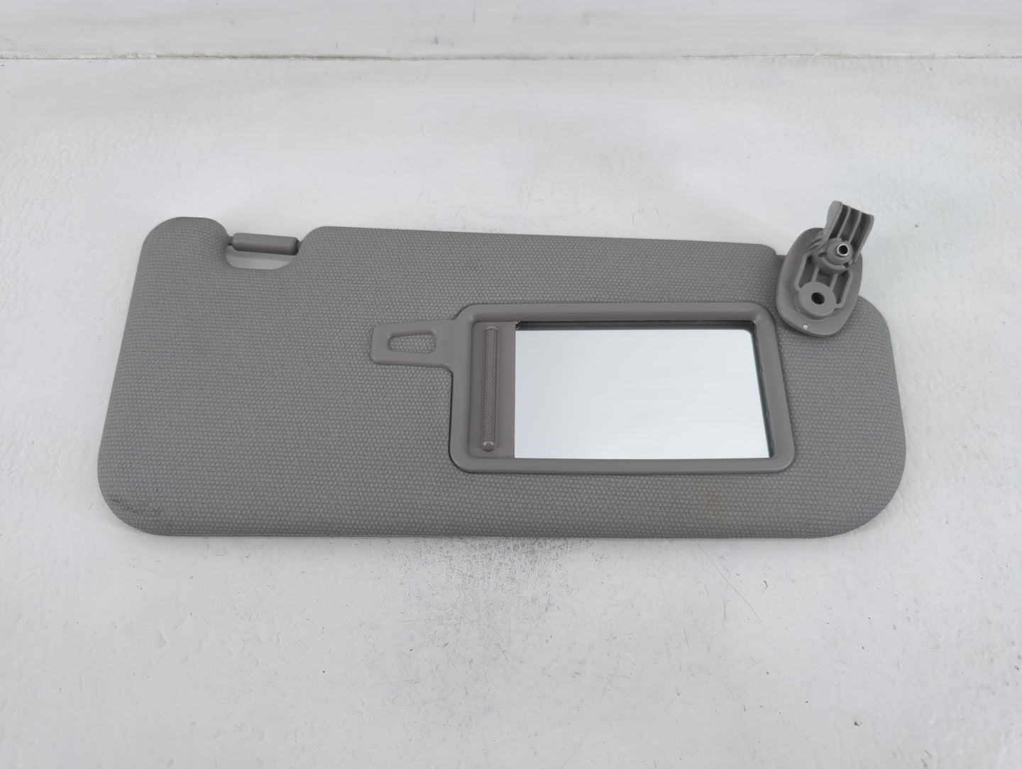 2012-2017 Kia Rio Sun Visor Shade Replacement Passenger Right Mirror Fits Fits 2012 2013 2014 2015 2016 2017 OEM Used Auto P