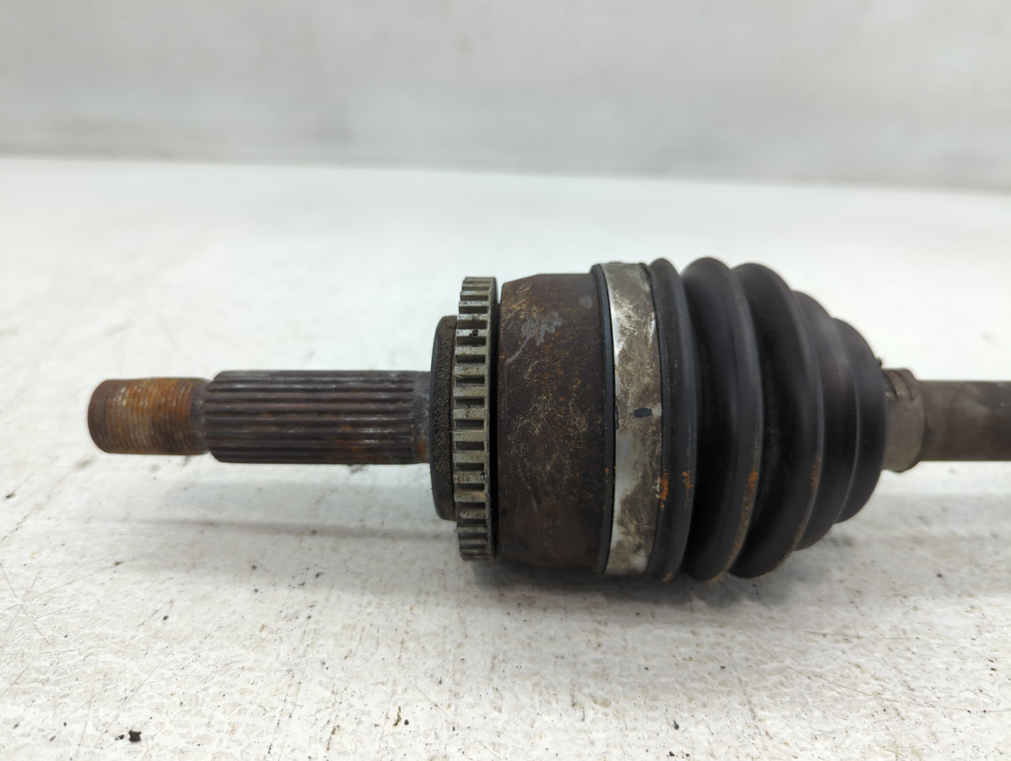 2012-2017 Kia Rio Axle Shaft Front Driver Cv C/v - Oemusedautoparts1.com