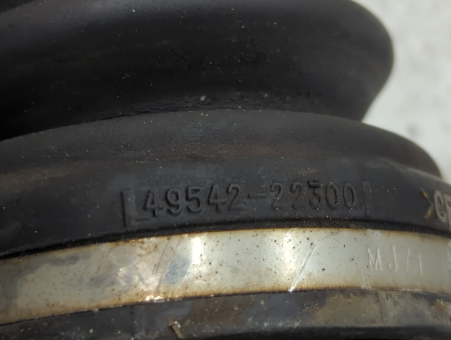 2012-2017 Kia Rio Axle Shaft Front Driver Cv C/v - Oemusedautoparts1.com