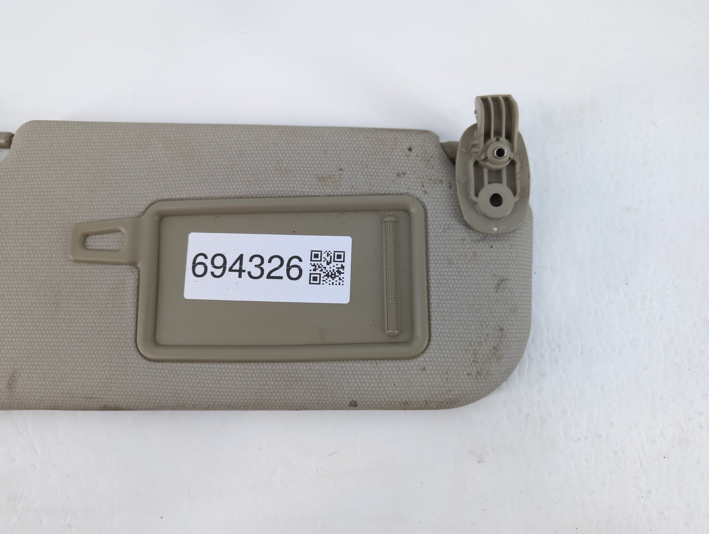 2012-2017 Kia Rio Sun Visor Shade Replacement Passenger Right Mirror Fits Fits 2012 2013 2014 2015 2016 2017 OEM Used Auto P