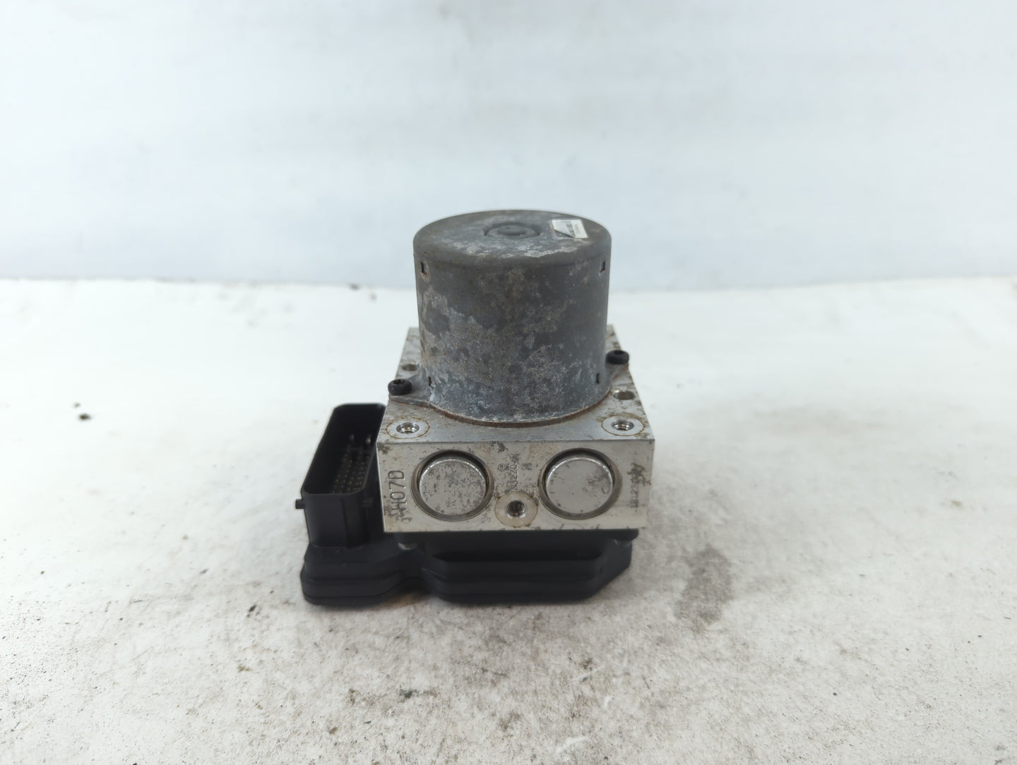 2012-2015 Kia Rio ABS Pump Control Module Replacement P/N:58920-1W400 Fits Fits 2012 2013 2014 2015 OEM Used Auto Parts - Oe