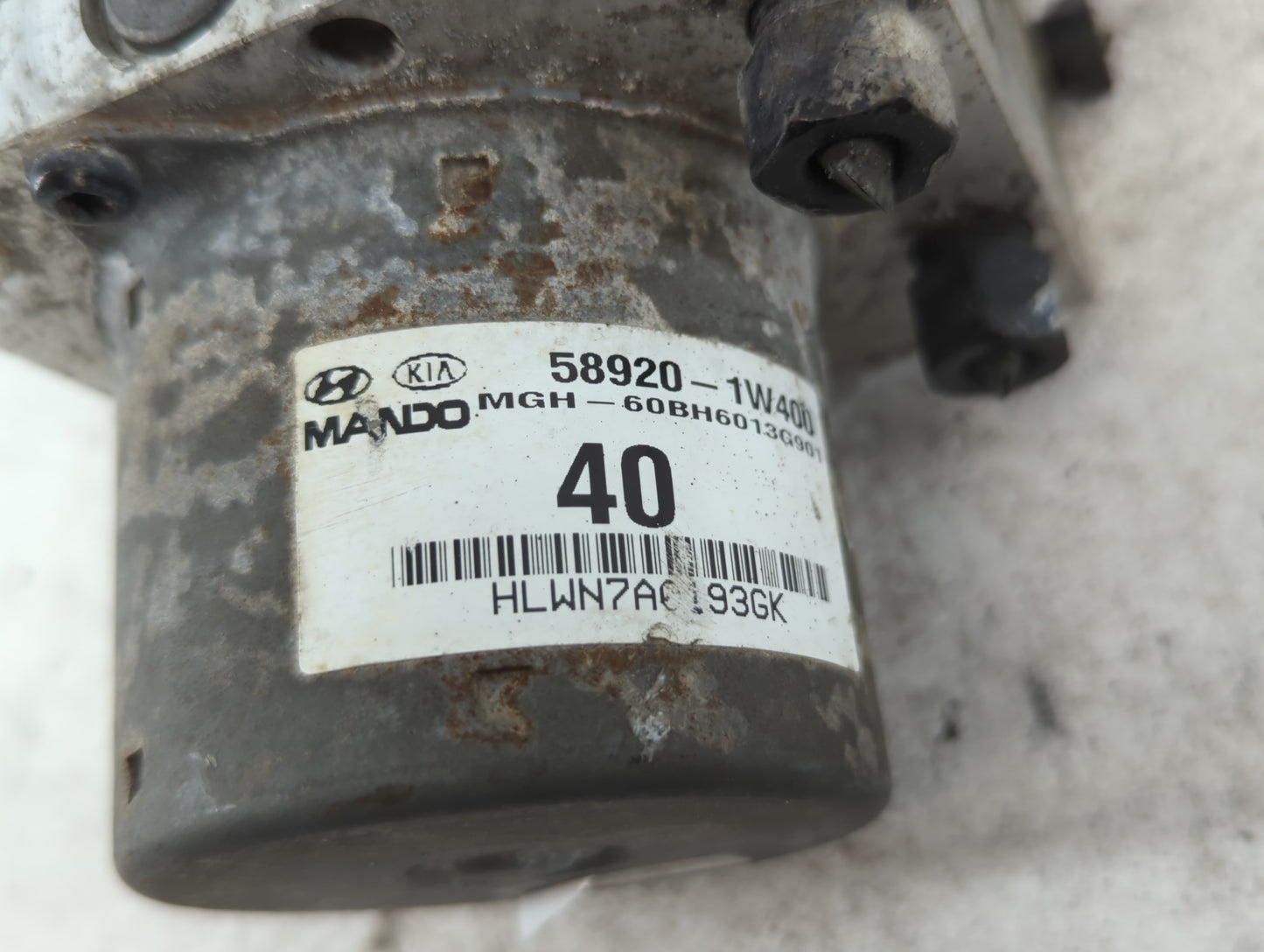 2012-2015 Kia Rio ABS Pump Control Module Replacement P/N:58920-1W400 Fits Fits 2012 2013 2014 2015 OEM Used Auto Parts - Oe