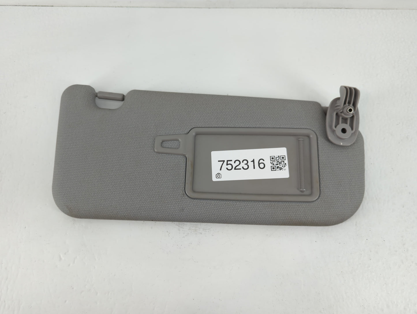 2012-2017 Kia Rio Sun Visor Shade Replacement Passenger Right Mirror Fits Fits 2012 2013 2014 2015 2016 2017 OEM Used Auto P