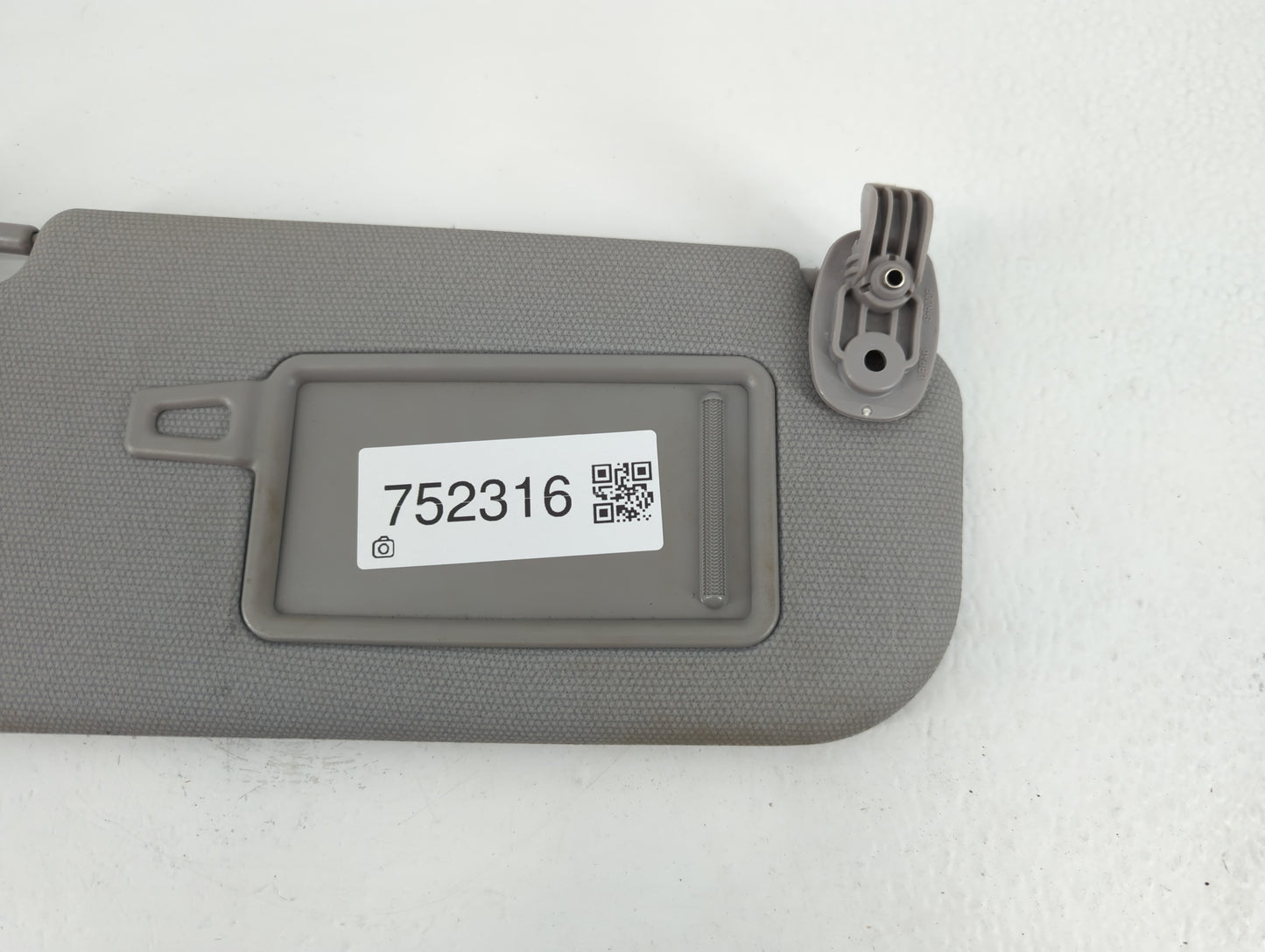 2012-2017 Kia Rio Sun Visor Shade Replacement Passenger Right Mirror Fits Fits 2012 2013 2014 2015 2016 2017 OEM Used Auto P