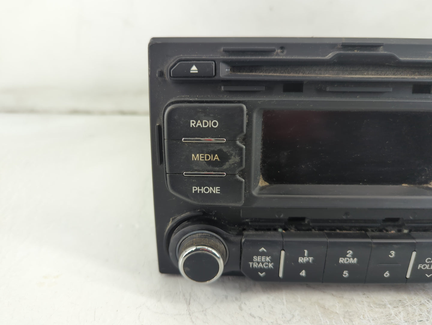 2012-2015 Kia Rio Radio AM FM Cd Player Receiver Replacement P/N:96170-1W855CA Fits Fits 2012 2013 2014 2015 OEM Used Auto P