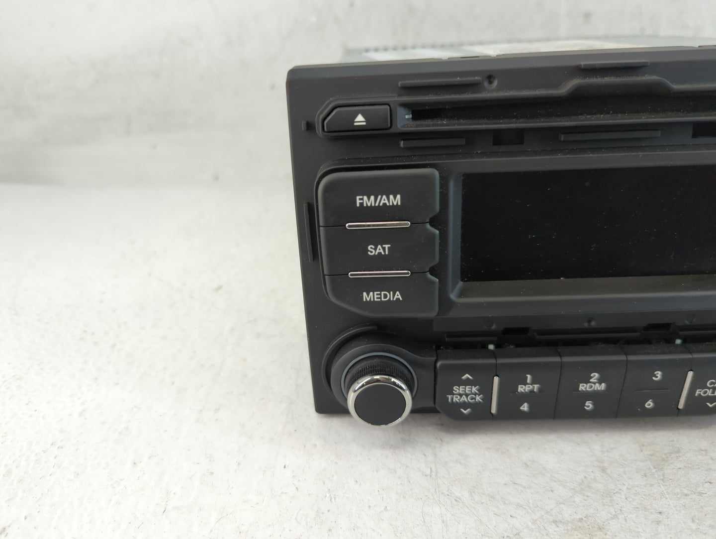2012-2015 Kia Rio Radio AM FM Cd Player Receiver Replacement P/N:96170-1W900CA Fits Fits 2012 2013 2014 2015 OEM Used Auto P