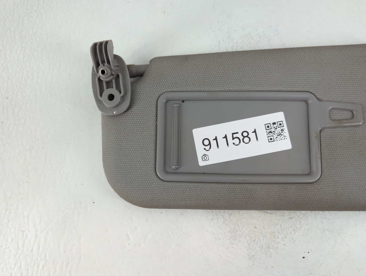 2012-2017 Kia Rio Sun Visor Shade Replacement Driver Left Mirror Fits Fits 2012 2013 2014 2015 2016 2017 OEM Used Auto Parts