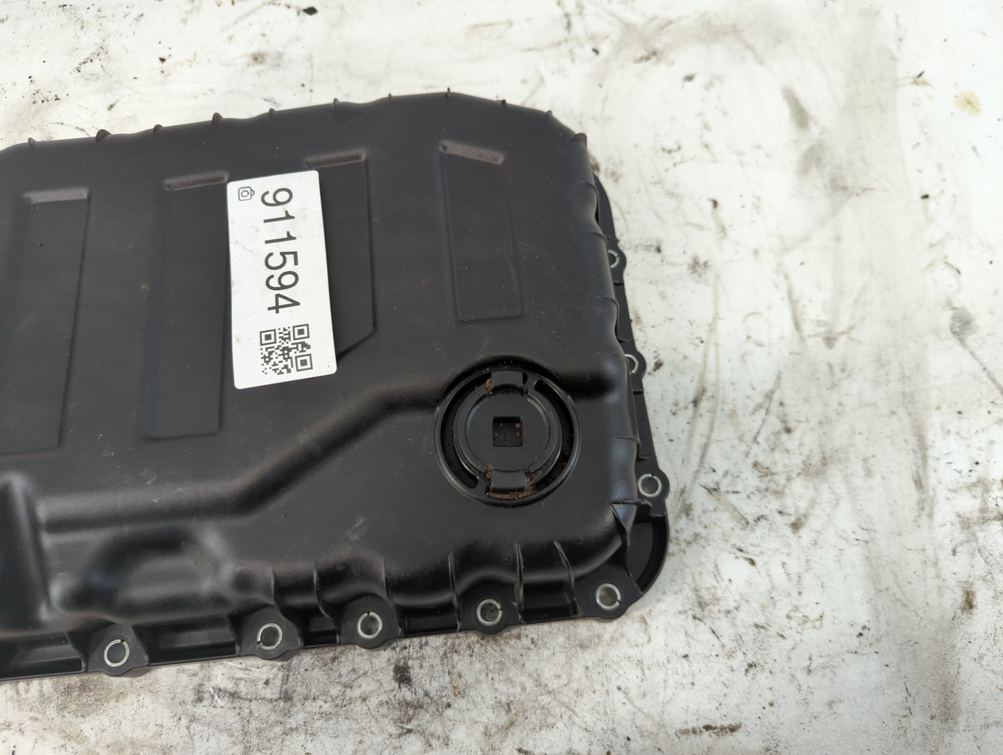 2012-2019 Kia Rio Engine Oil Pan P/N:45280-26101 Fits Fits 2010 2011 2012 2013 2014 2015 2016 2017 2018 2019 OEM Used Auto P