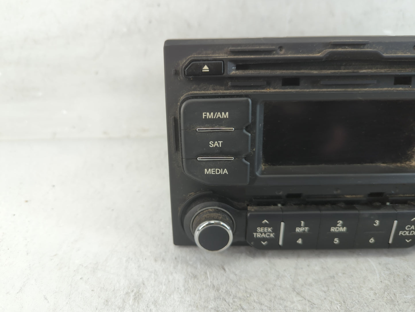 2012-2015 Kia Rio Radio AM FM Cd Player Receiver Replacement P/N:96170-1W900CA Fits Fits 2012 2013 2014 2015 OEM Used Auto P