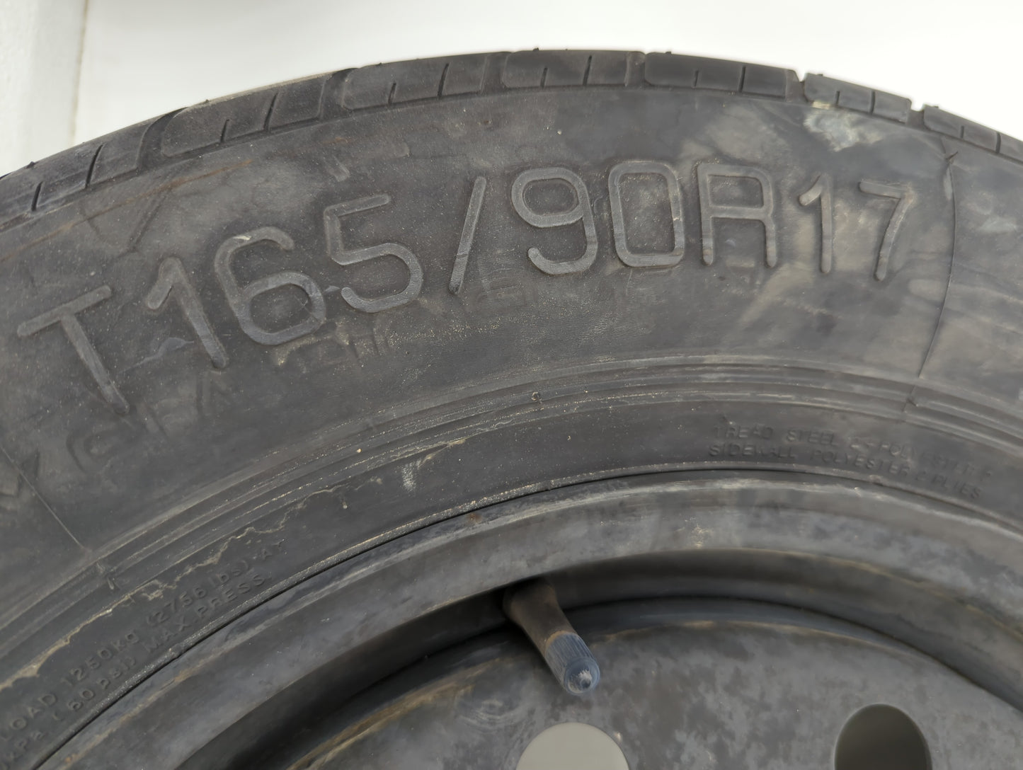 2011-2020 Kia Sorento Spare Donut Tire Wheel Rim Oem - Oemusedautoparts1.com