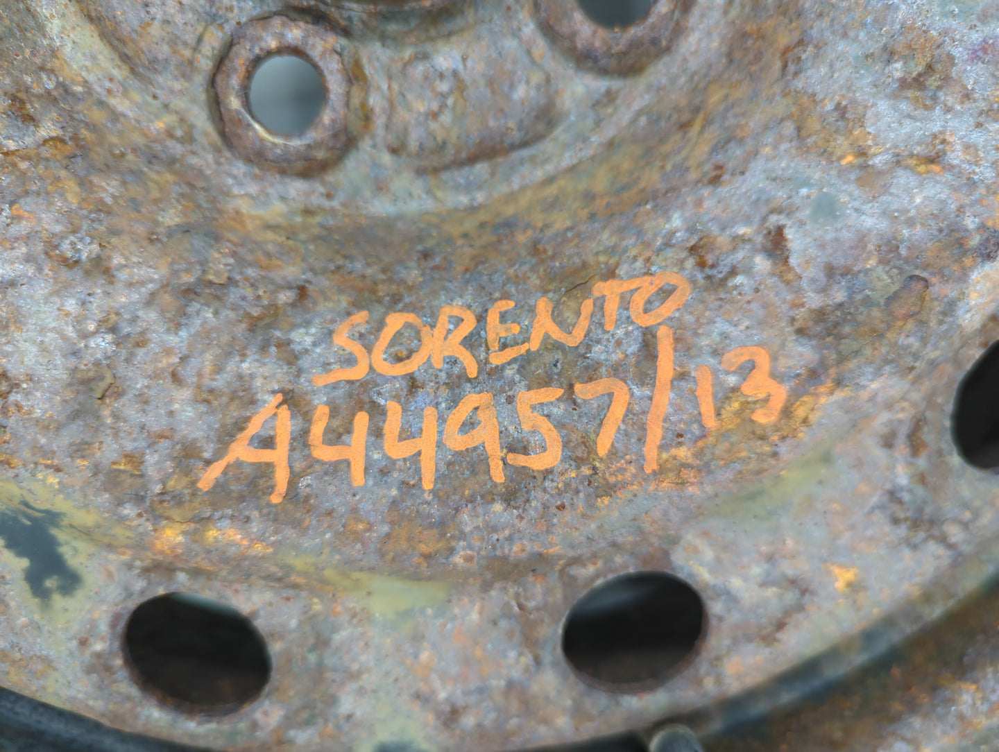 2011-2020 Kia Sorento Spare Donut Tire Wheel Rim Oem - Oemusedautoparts1.com