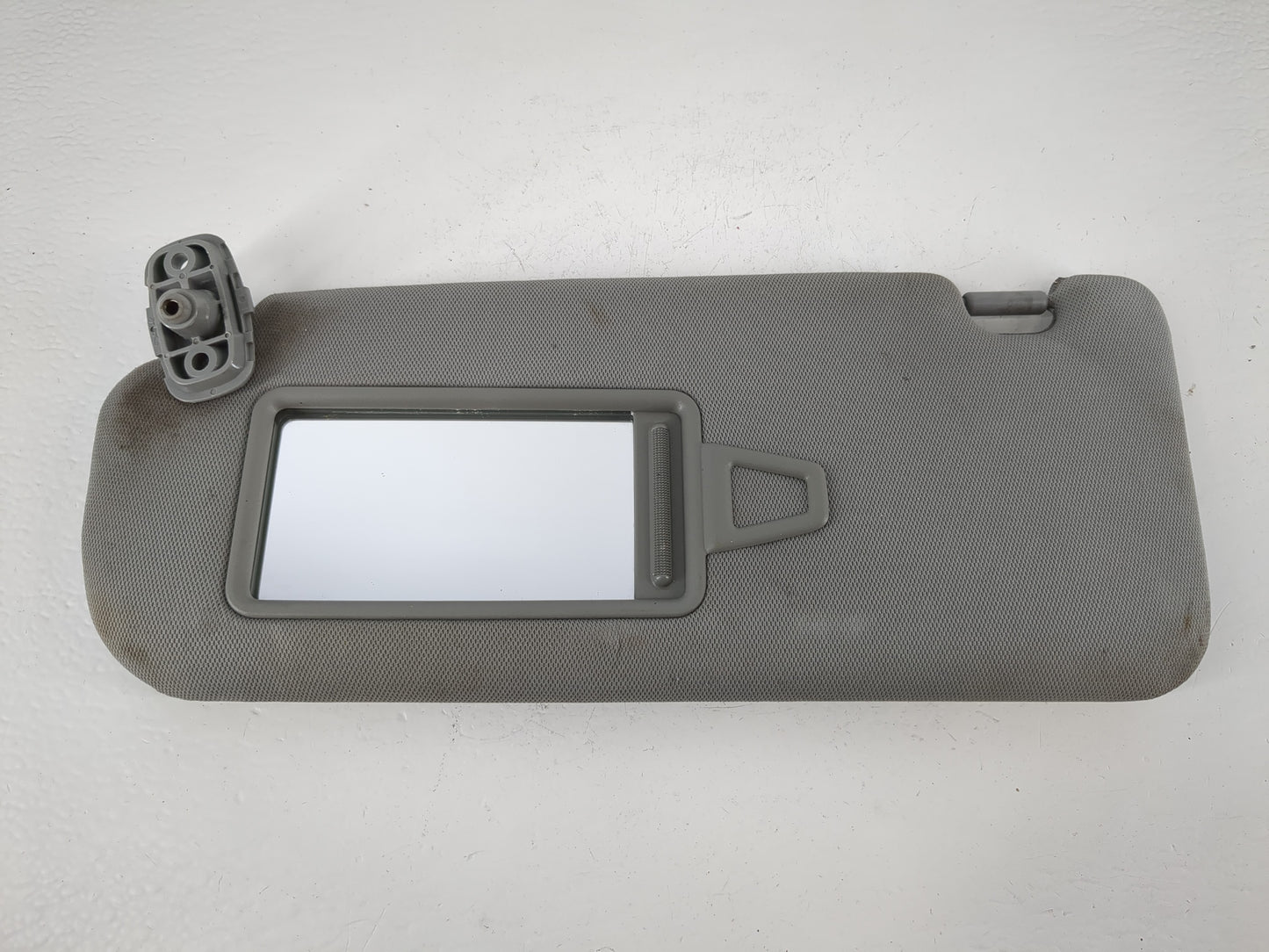 2011-2015 Kia Sorento Sun Visor Shade Replacement Driver Left Mirror Fits Fits 2011 2012 2013 2014 2015 OEM Used Auto Parts 