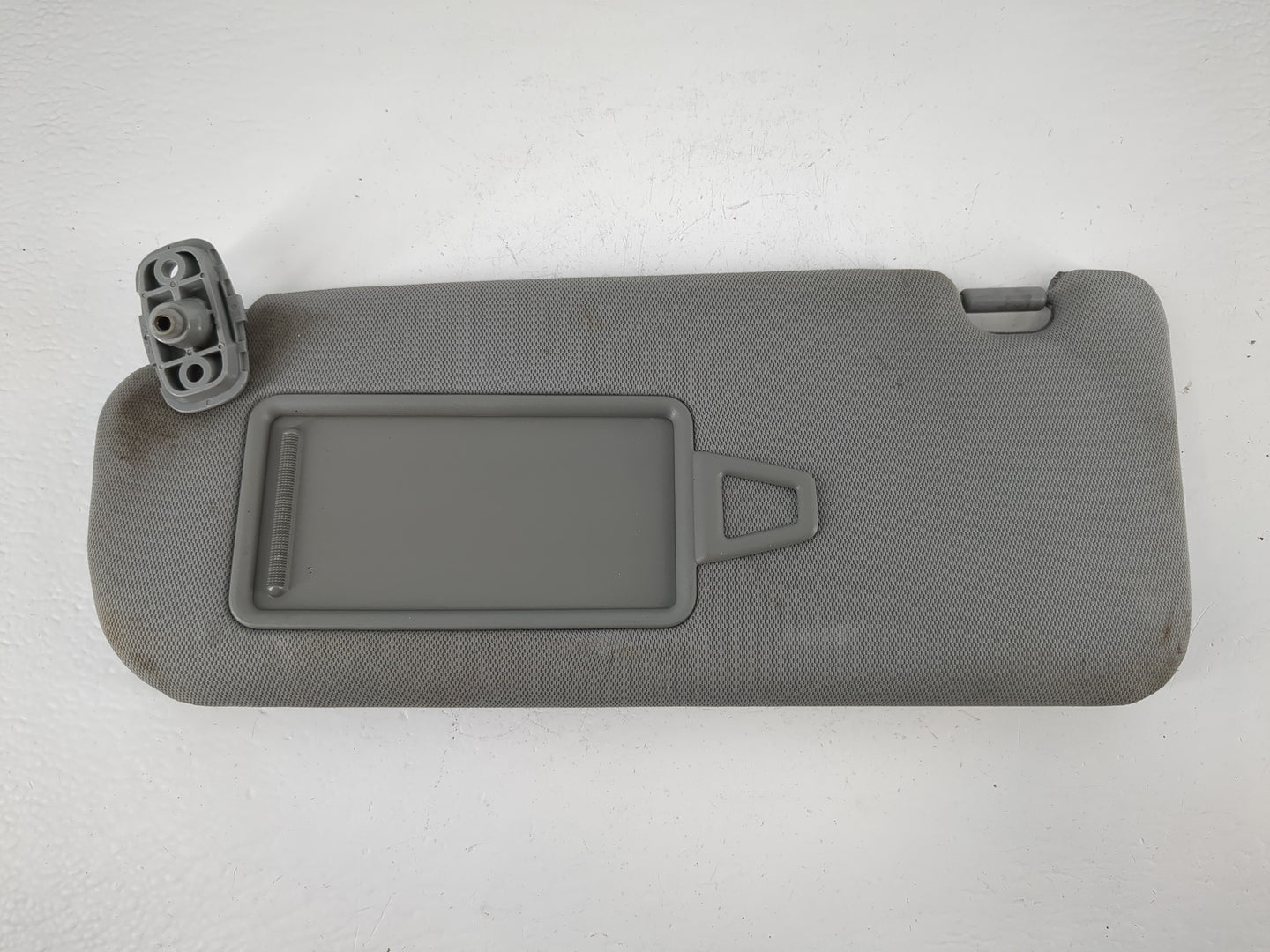 2011-2015 Kia Sorento Sun Visor Shade Replacement Driver Left Mirror Fits Fits 2011 2012 2013 2014 2015 OEM Used Auto Parts 