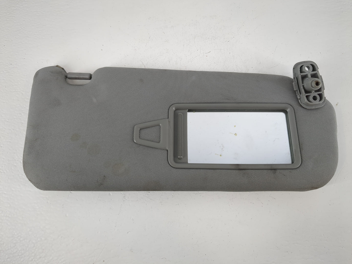 2011-2015 Kia Sorento Sun Visor Shade Replacement Passenger Right Mirror Fits Fits 2011 2012 2013 2014 2015 OEM Used Auto Pa