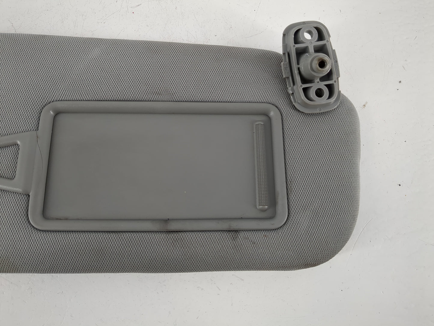 2011-2015 Kia Sorento Sun Visor Shade Replacement Passenger Right Mirror Fits Fits 2011 2012 2013 2014 2015 OEM Used Auto Pa