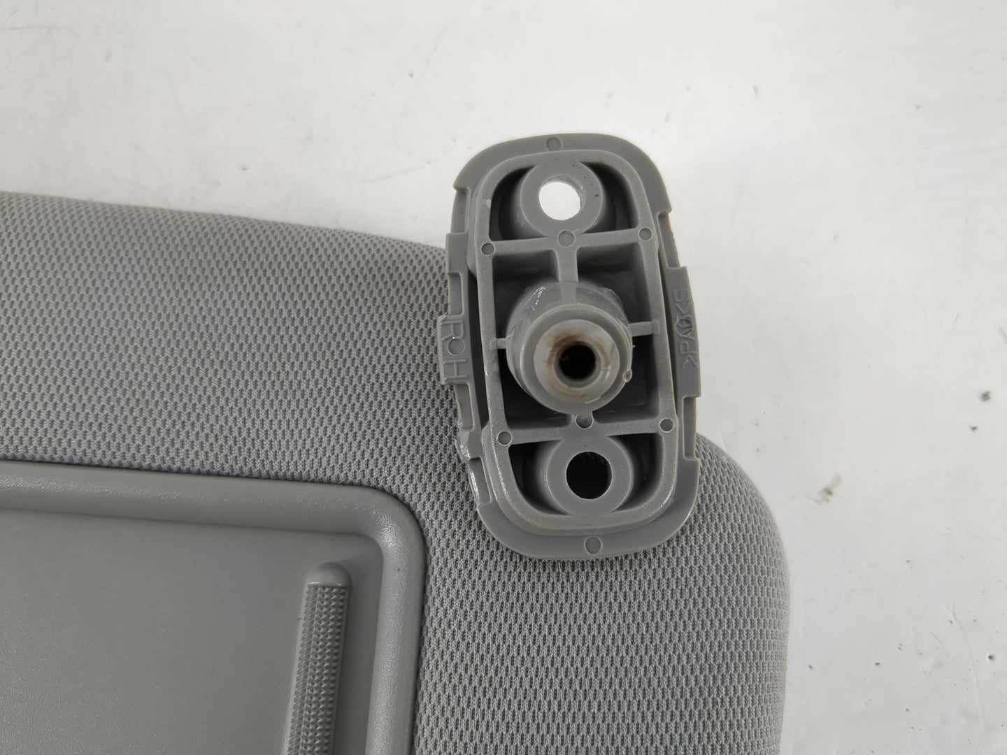 2011-2015 Kia Sorento Sun Visor Shade Replacement Passenger Right Mirror Fits Fits 2011 2012 2013 2014 2015 OEM Used Auto Pa