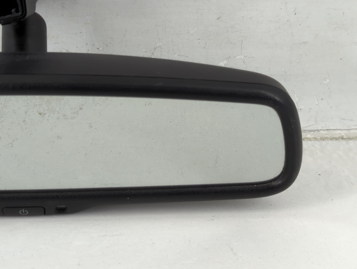 2011-2013 Kia Sorento Interior Rear View Mirror Replacement OEM P/N:E11026004 Fits Fits 2009 2010 2011 2012 2013 OEM Used Au