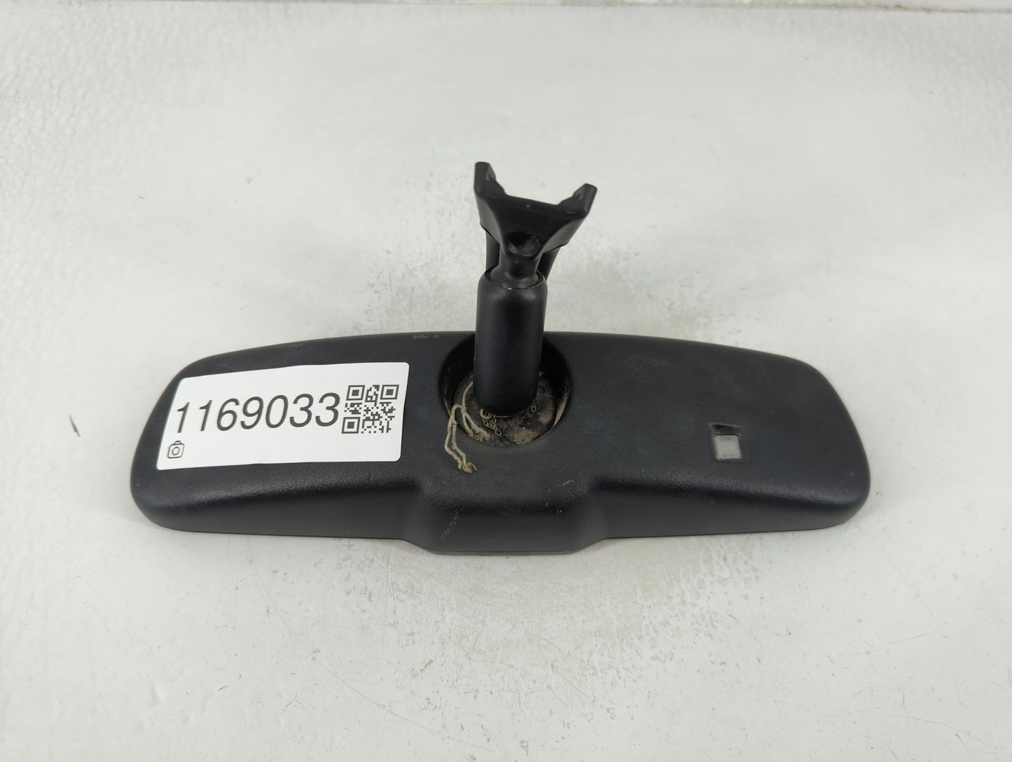 2011-2013 Kia Sorento Interior Rear View Mirror Replacement OEM P/N:E11026004 Fits Fits 2009 2010 2011 2012 2013 OEM Used Au