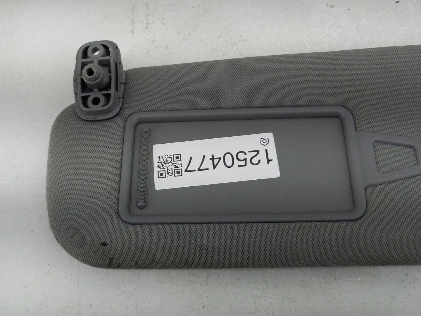 2011-2015 Kia Sorento Sun Visor Shade Replacement Driver Left Mirror Fits Fits 2011 2012 2013 2014 2015 OEM Used Auto Parts 