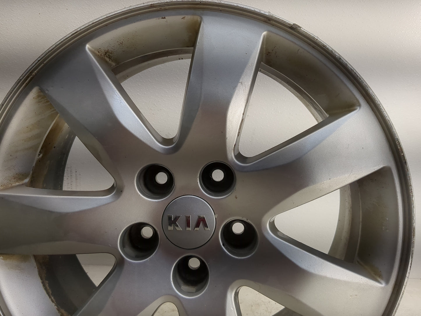2011-2013 Kia Sorento Oem Wheel Rim - Oemusedautoparts1.com