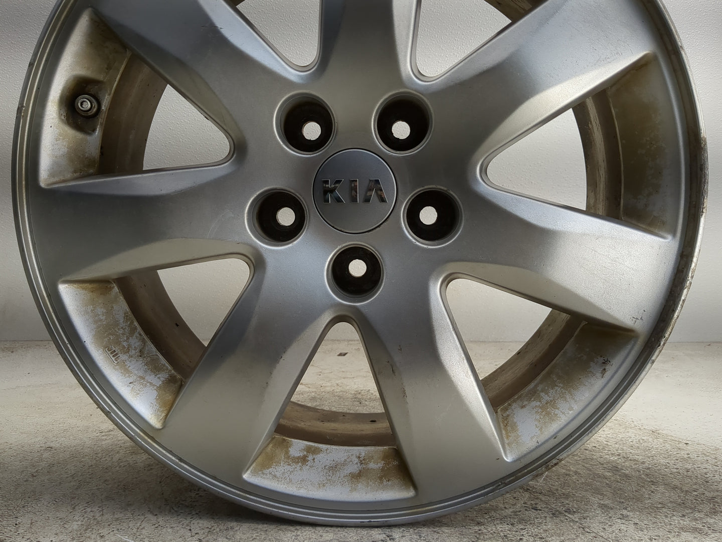 2011-2013 Kia Sorento Oem Wheel Rim 1264487 - Oemusedautoparts1.com