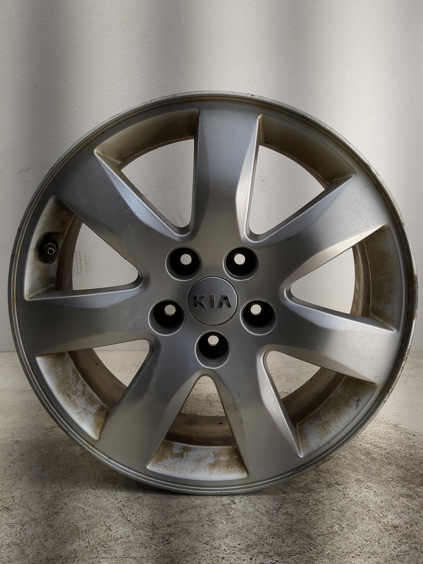 2011-2013 Kia Sorento Oem Wheel Rim 1264487 - Oemusedautoparts1.com